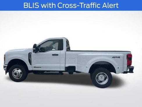 Certified 2025 Ford F350 XLT w/ 360-Degree Camera Package image 11