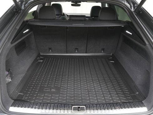 Used 2023 Audi Q8 Premium Plus w/ Premium Plus Package image 64