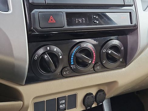 Used 2013 Toyota Tacoma 2WD Access Cab w/ SR5 Pkg image 15