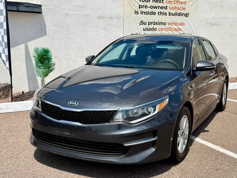 Used 2018 Kia Optima LX FWD image 1