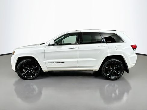 Used 2015 Jeep Grand Cherokee Altitude AWD/4WD image 4