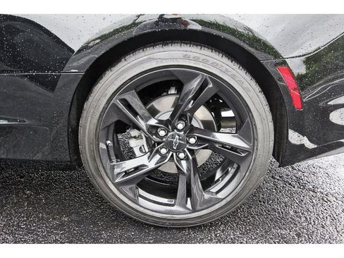 Used 2022 Chevrolet Camaro LT w/ RS Package RWD image 31