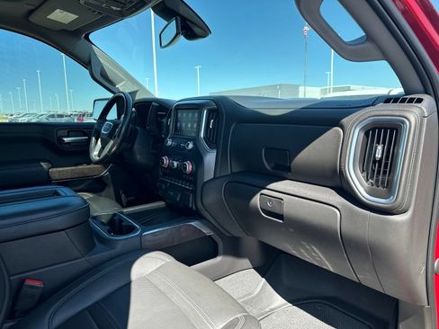Used 2022 GMC Sierra 1500 Denali w/ Denali Premium Package AWD/4WD image 40