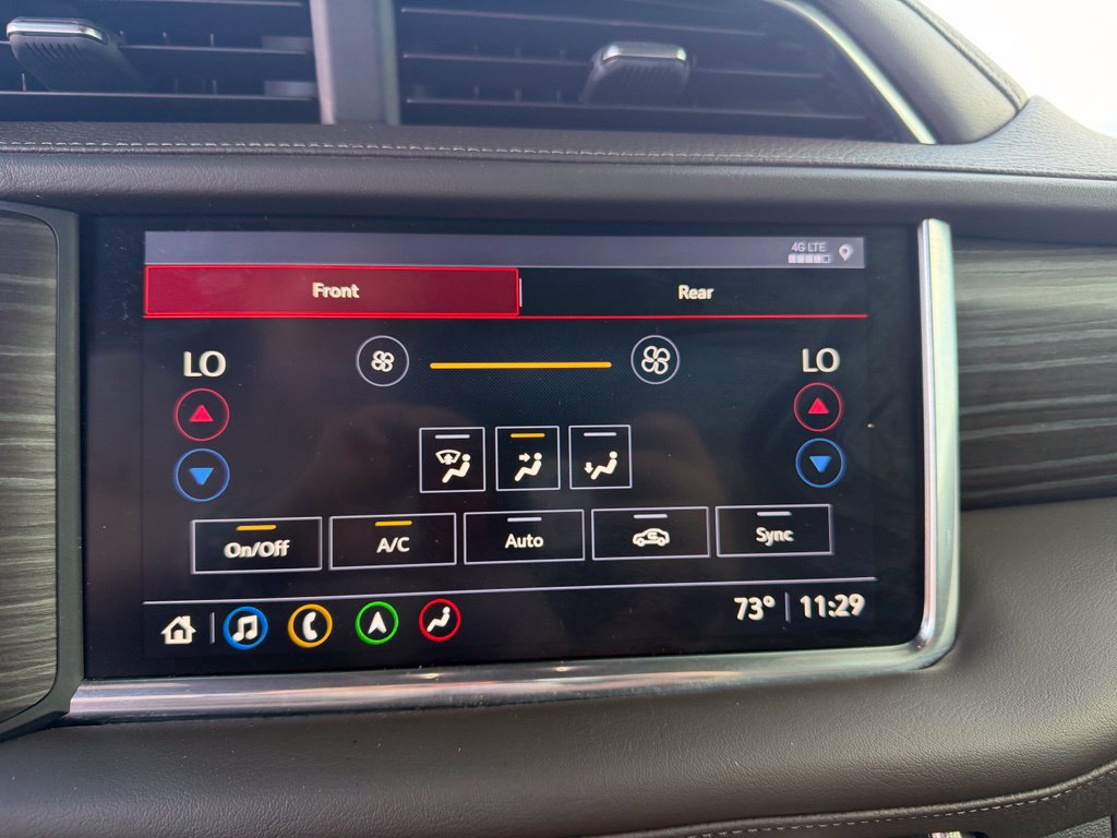 Used 2021 GMC Yukon XL Denali w/ Denali Premium Package AWD/4WD image 39