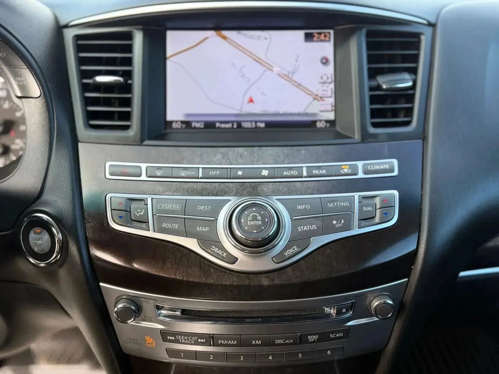 Used 2013 INFINITI JX35 AWD w/ Premium Pkg image 55