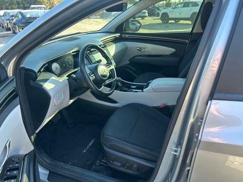 Used 2022 Hyundai Tucson SEL w/ Convenience Package FWD image 5