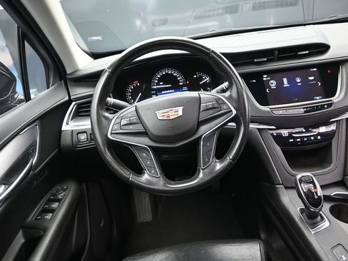 Used 2019 Cadillac XT5 Luxury FWD image 29