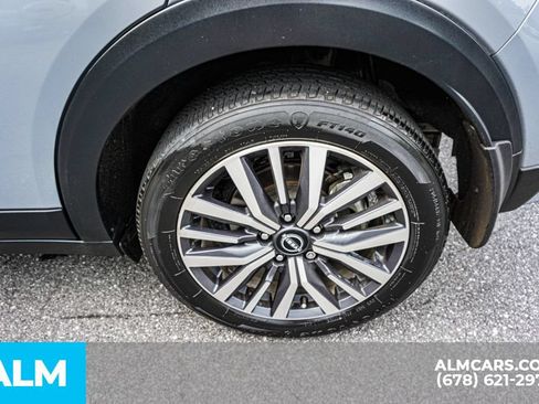 Used 2023 Nissan Kicks SV FWD image 16