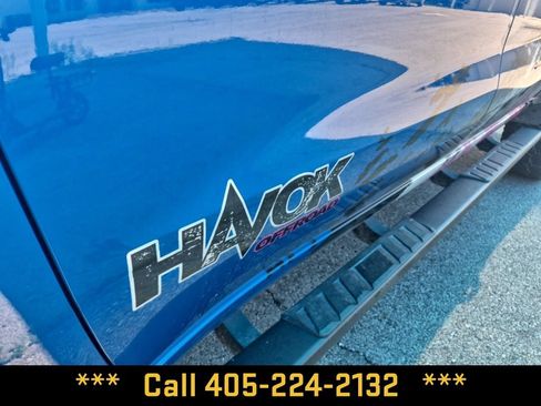 Used 2022 Chevrolet Silverado 1500 RST w/ Z71 Off-Road Package AWD/4WD image 4