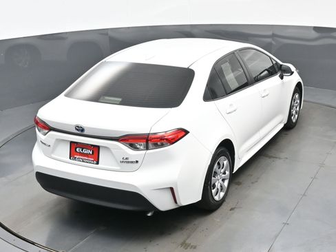 Used 2023 Toyota Corolla LE image 38