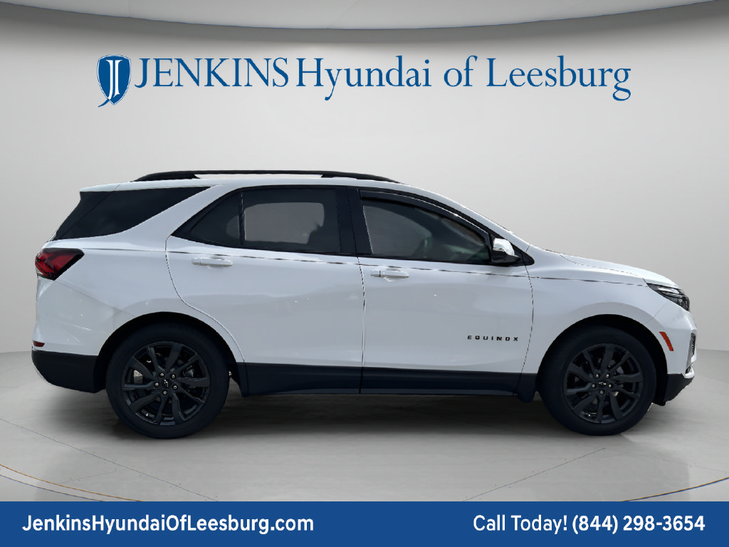 Used 2023 Chevrolet Equinox RS w/ RS Leather Package FWD image 4