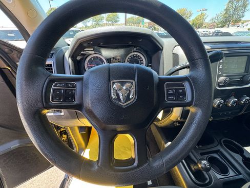 Used 2018 RAM 2500 Tradesman w/ Chrome Appearance Group AWD/4WD image 20
