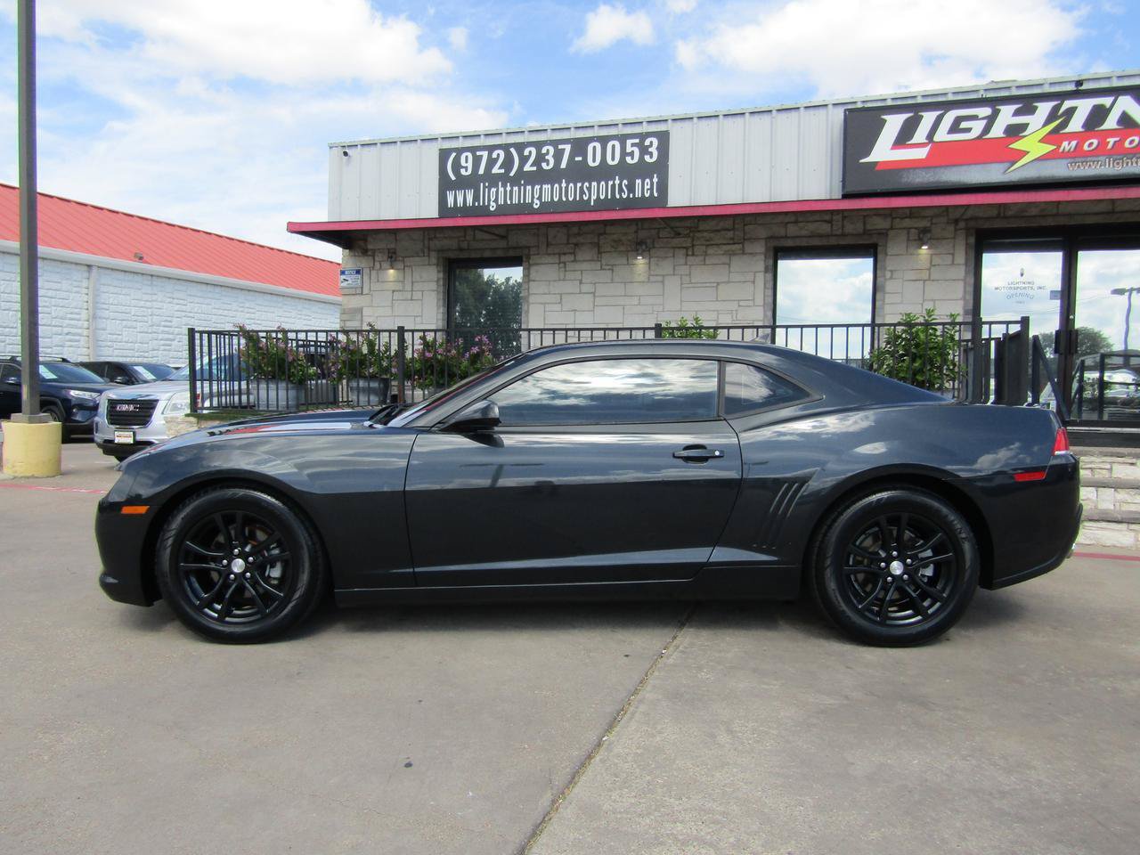 Used 2014 Chevrolet Camaro LS RWD image 2