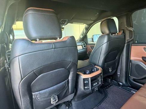 Used 2021 RAM 1500 Limited w/ Body Color Bumper Group AWD/4WD image 16