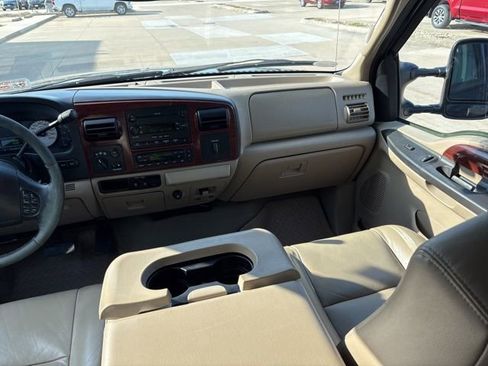 Used 2005 Ford F350 XL AWD/4WD image 23