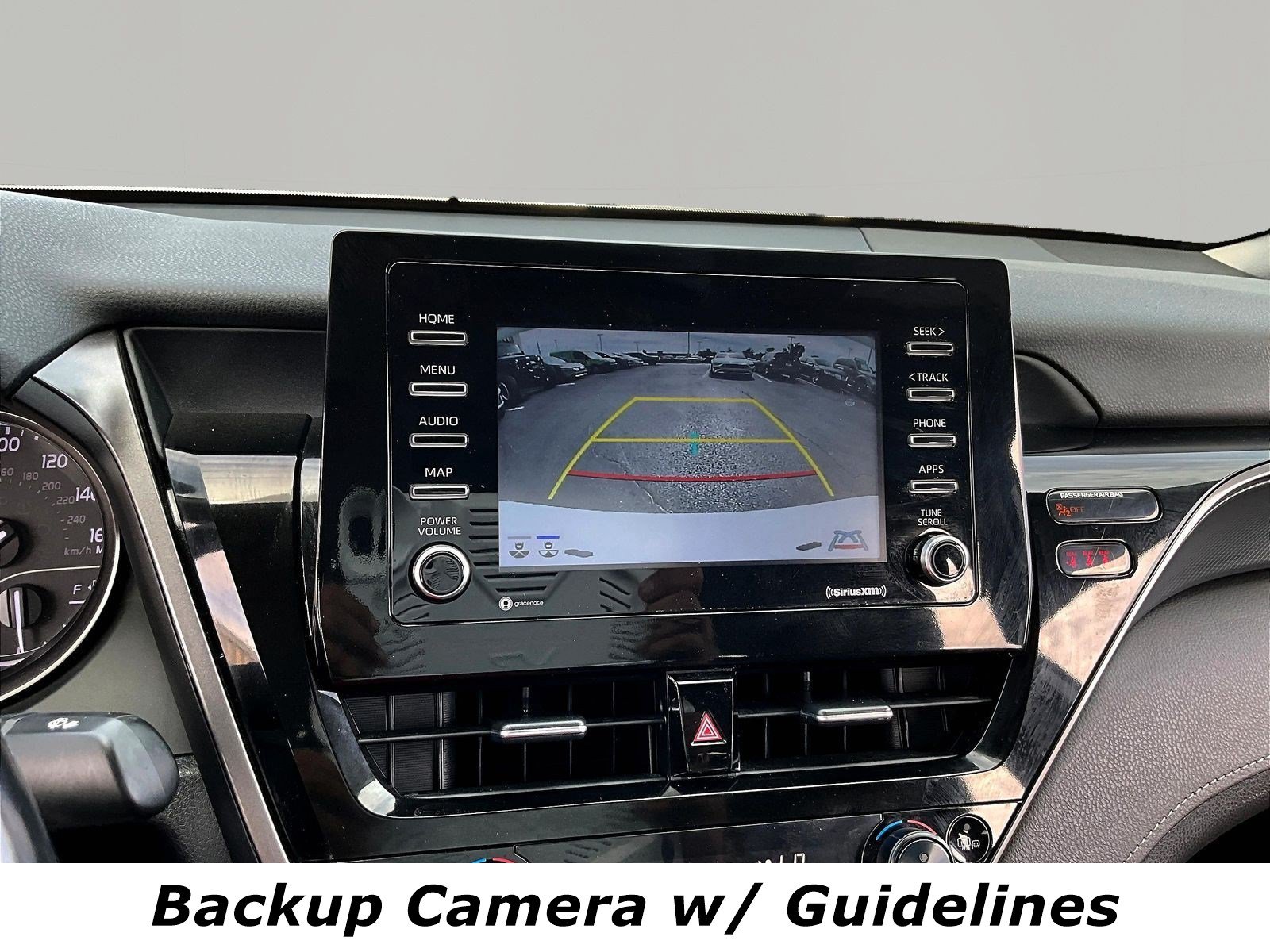 Used 2024 Toyota Camry SE FWD image 14