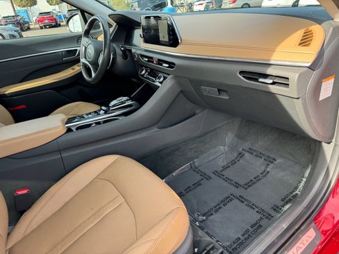 Used 2023 Hyundai Sonata Limited w/ Cargo Package image 13