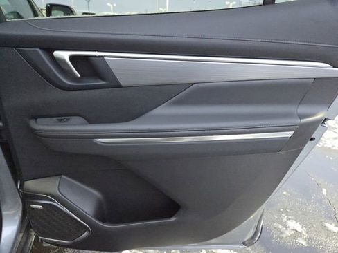 New 2026 Buick Enclave Preferred w/ Power Package image 29