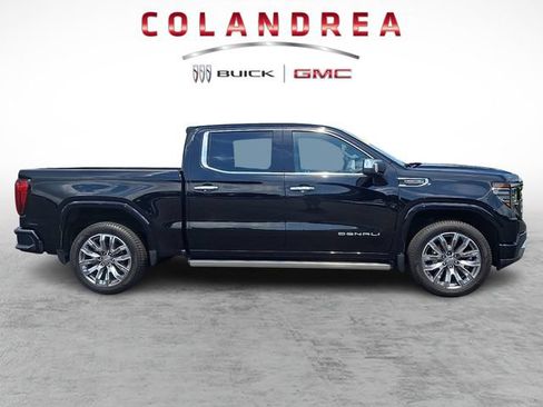 Used 2023 GMC Sierra 1500 Denali w/ Denali Reserve Package AWD/4WD image 7