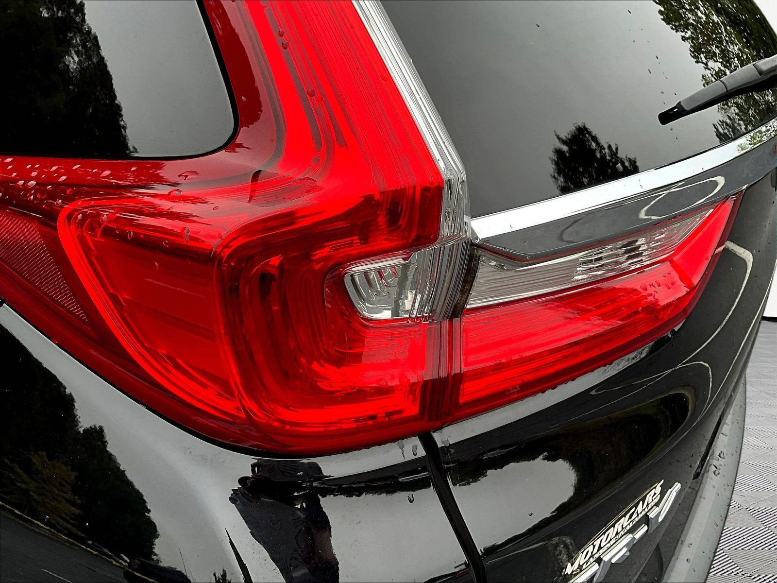 Used 2019 Honda CR-V Touring image 23