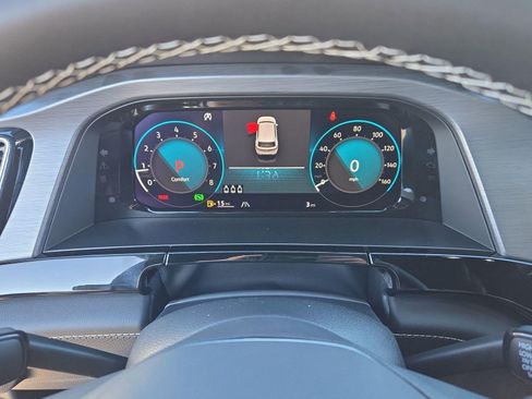 New 2026 Volkswagen Atlas Cross Sport SE AWD/4WD image 17