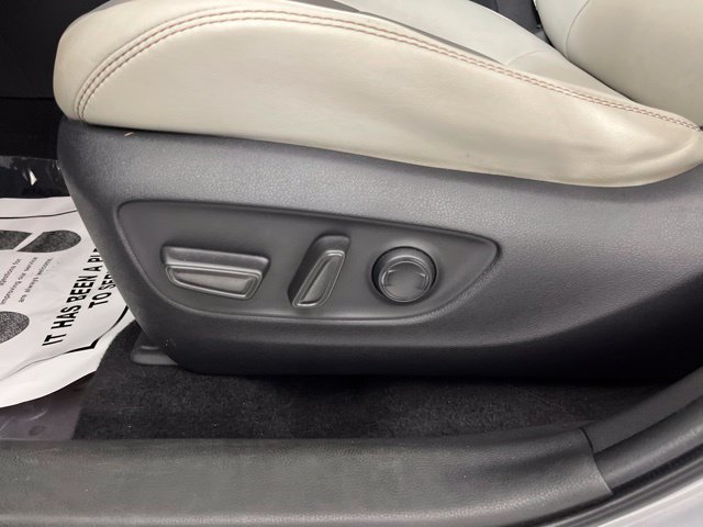 Used 2023 Toyota RAV4 XLE Premium FWD image 32