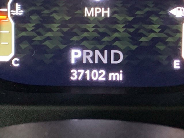 Used 2019 Jeep Wrangler Unlimited Sahara w/ Cold Weather Group AWD/4WD image 26