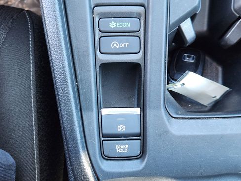 Certified 2023 Honda Accord EX image 22