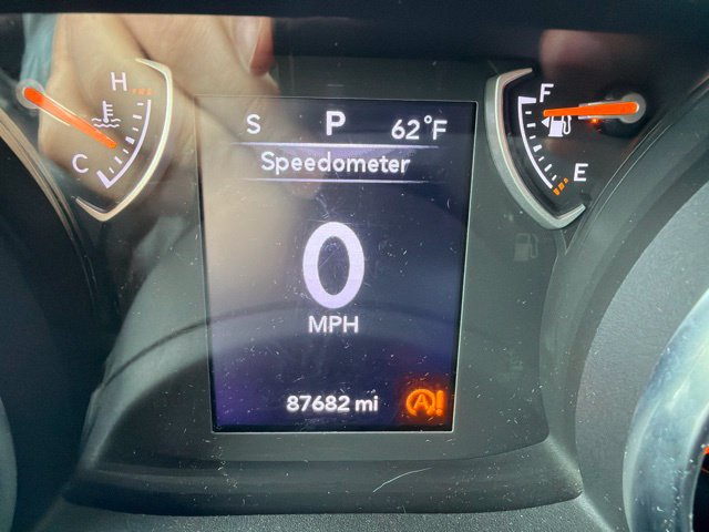 Used 2019 Jeep Wrangler Sport AWD/4WD image 13