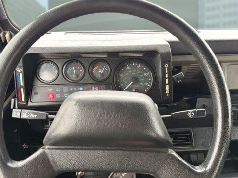 Used 1997 Land Rover Defender 90 AWD/4WD image 25