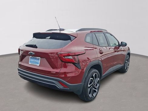 Certified 2025 Chevrolet Trax RS w/ Driver Confidence Package image 6