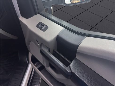 Used 2017 Ford F250 XL w/ Power Equipment Group image 17