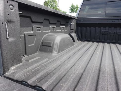 Used 2024 GMC Sierra 1500 Elevation w/ Preferred Package AWD/4WD image 28