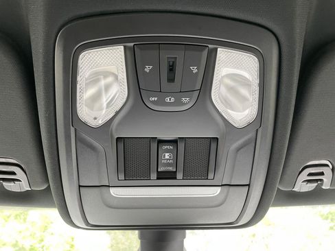 Used 2021 RAM 1500 Lone Star image 28