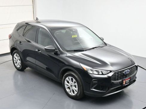 Used 2025 Ford Escape Active FWD image 35