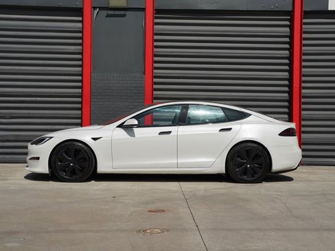 Used 2022 Tesla Model S AWD/4WD image 6