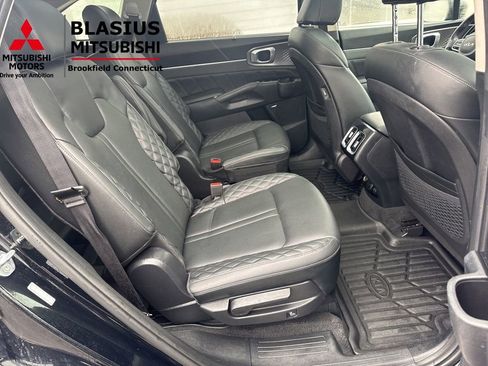 Used 2023 Kia Sorento SX Prestige image 44