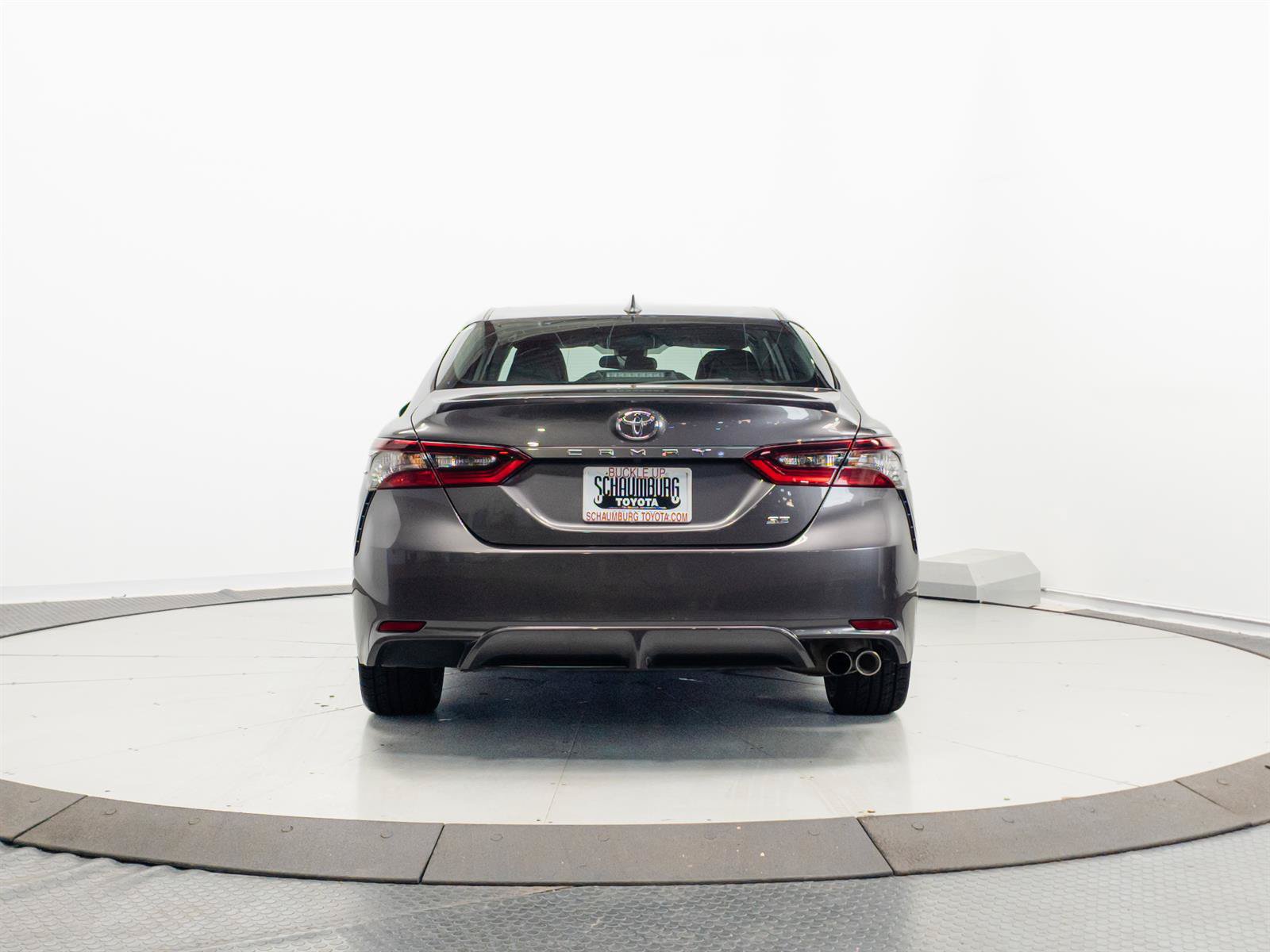 Certified 2023 Toyota Camry SE FWD image 9