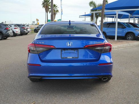 Used 2024 Honda Civic Sport image 6