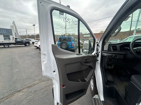 Certified 2024 Ford Transit 250 Low Roof w/ Exterior Upgrade Package image 16