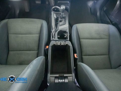Used 2016 Toyota RAV4 LE FWD image 29