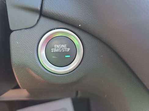 Used 2024 Chevrolet Equinox LT AWD/4WD image 27