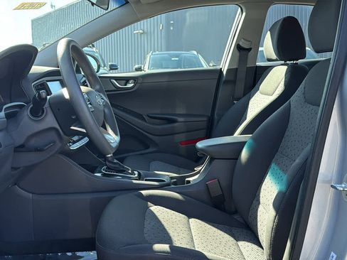 Used 2018 Hyundai Ioniq Blue image 12