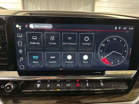 Certified 2025 GMC Sierra 2500 SLE w/ SLE Convenience Package image 13