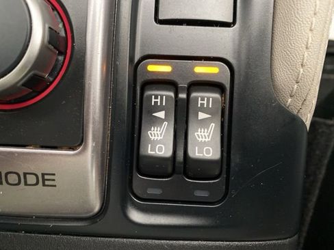 Used 2022 Subaru Forester Limited image 17