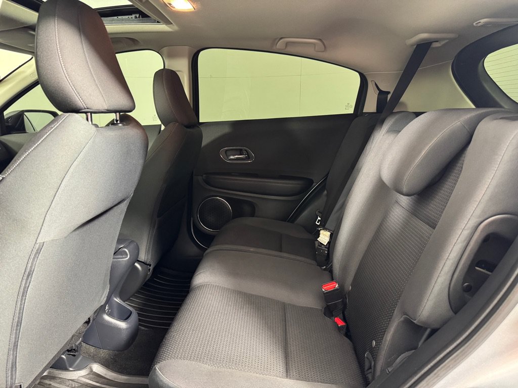 Used 2019 Honda HR-V EX image 18