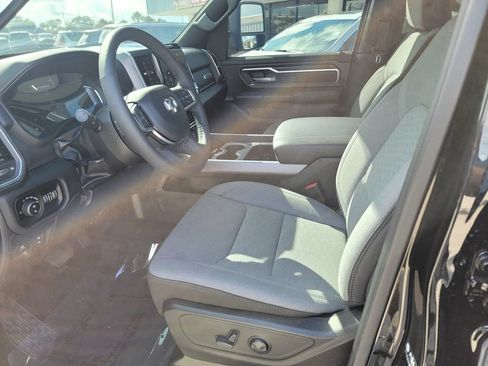Used 2025 RAM 1500 Big Horn RWD image 11
