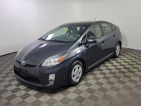 Used 2011 Toyota Prius Four w/ Solar Roof Pkg FWD image 10