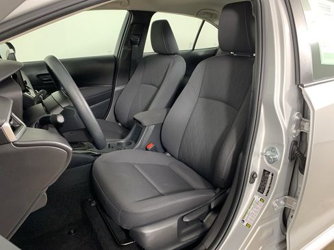 Used 2024 Toyota Corolla LE image 25