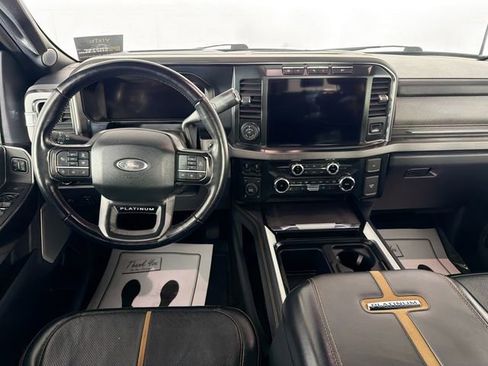 Used 2023 Ford F250 Platinum AWD/4WD image 23